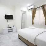 Reddoorz @ Pondok Indah 2